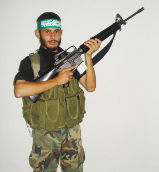 الشهيد أحمد حسن أبو العون