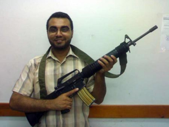 الشهيد القسامي/ أحمد موسى فتحي الترك