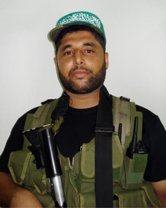 الشهيد إياد عبد المجيد الحية