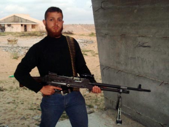 الشهيد خليل إبراهيم جندية