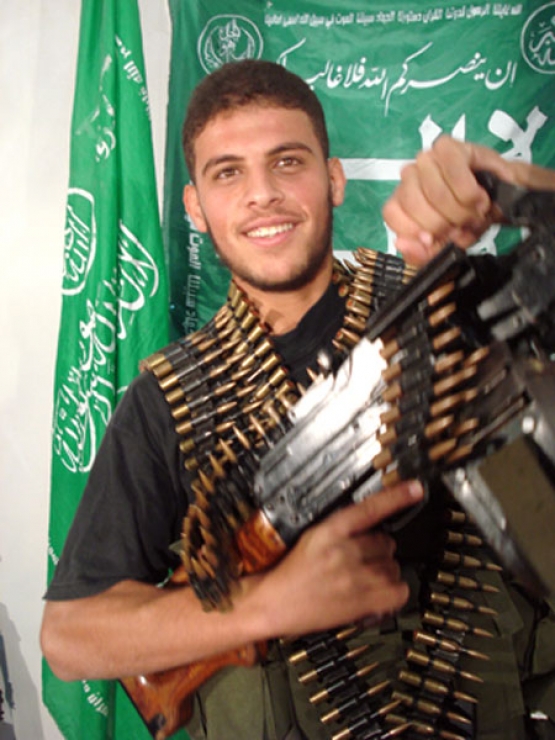 الشهيد خالد تيسير الغلبان