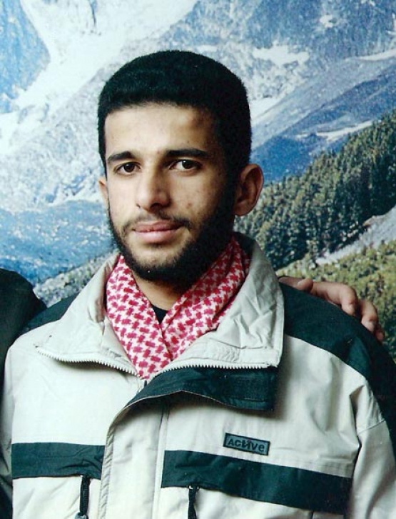 الشهيد شريف سامي أبو الخير