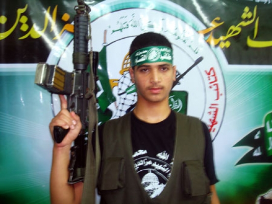 الشهيد القسامي/ تامر رياض فزع 