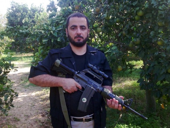 الشهيد أحمد خليل أبو دف 