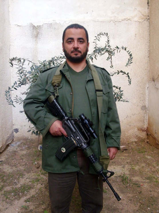 الشهيد أحمد خليل أبو دف 