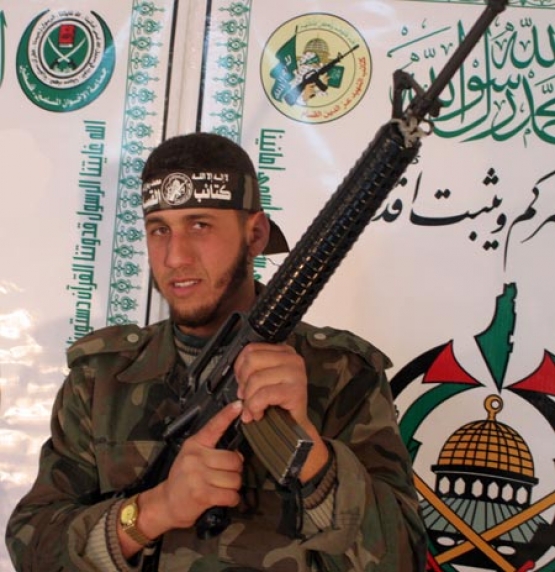 الشهيد علي عمر الطناني