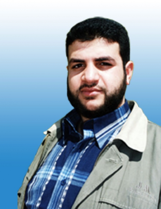 الشهيد محمود عبد العزيز مشتهى