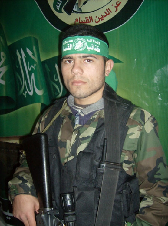 الشهيد عكرمة منير أبو عودة