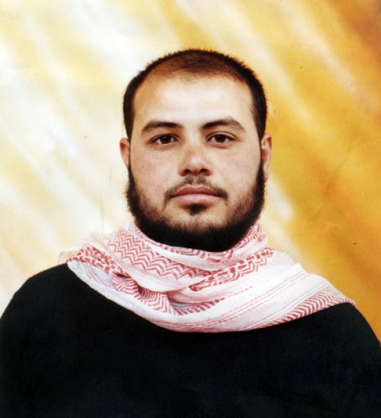 الشهيد إكرامي غالب  أبو عمشة