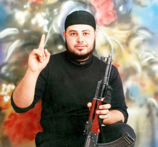 الشهيد إكرامي غالب  أبو عمشة