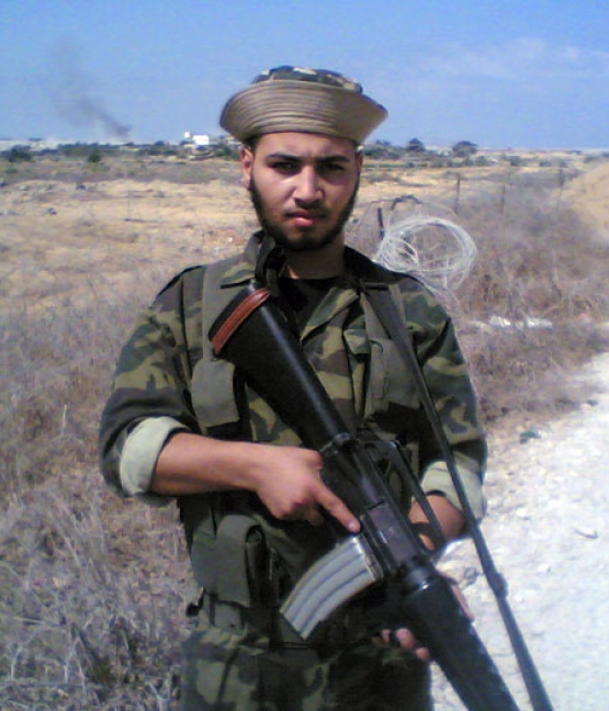 الشهيد حماد حمد أبو جزر