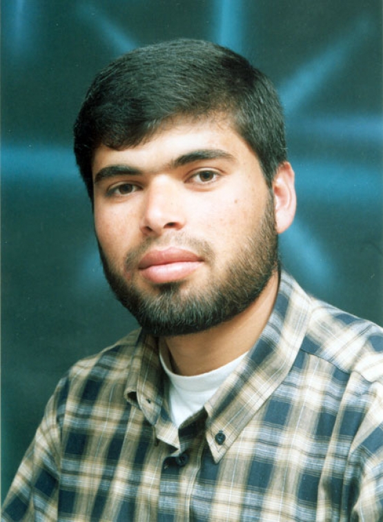 الشهيد ياسر إبراهيم الغلبان