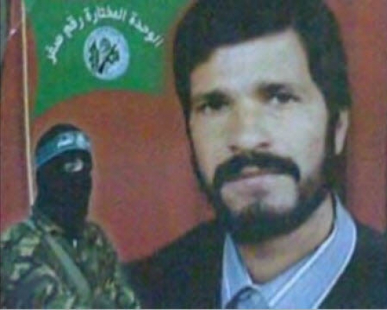 الشهيد  عبد الرحمن إبراهيم  العاروري