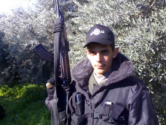 الشهيد أسامة أحمد العبسي