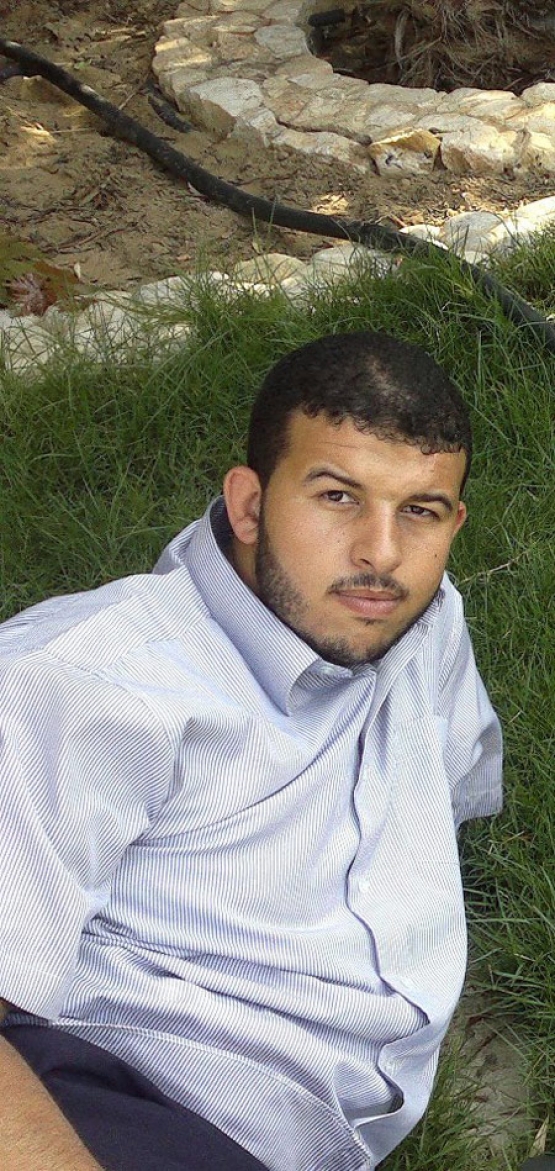 الشهيد عبد الرحمن درويش أبو جلالة