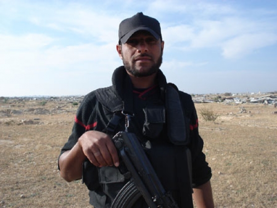 الشهيد  أمجد محمد أبو جلال