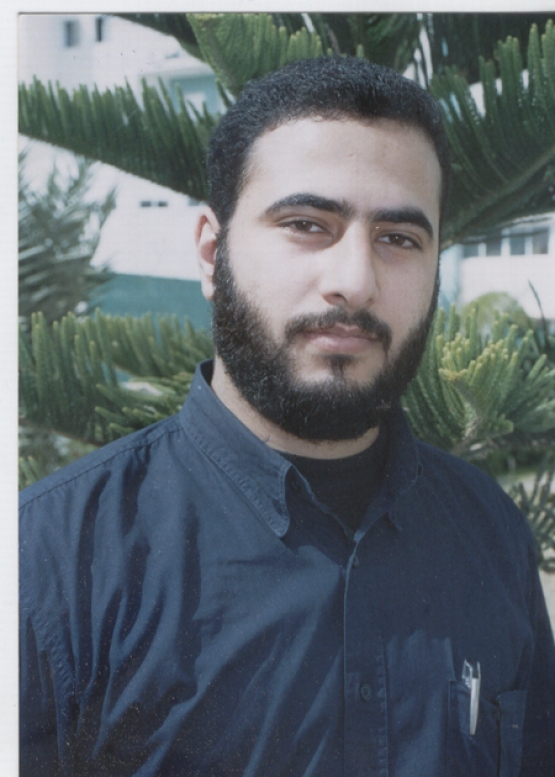 الشهيد صلاح عبد الكريم الحية