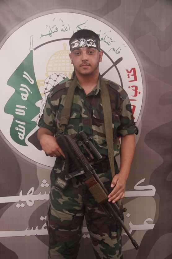 الشهيد القسامي / أشرف بكر حسان