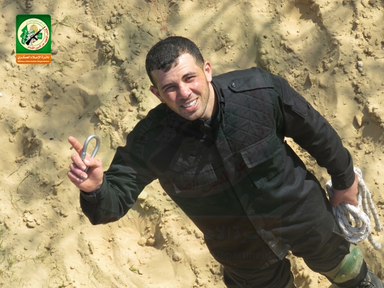 الشهيد القسامي / معاذ عمر أبو نعمة 