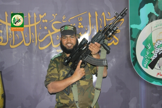 الشهيد القسامي / حمزة محمد حماد أبو صوصين