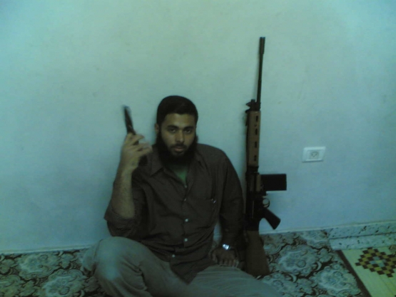 الشهيد القسامي / عز الدين سمير أبو جزر