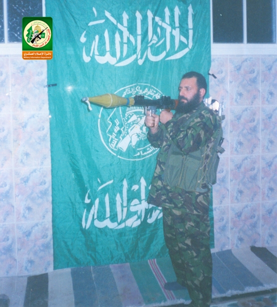 الشهيد القسامي/ خالد عبد الحكيم أبو عنزة