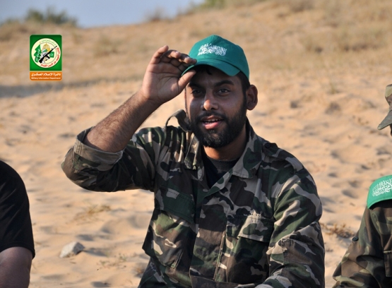 الشهيد القسامي/ محمد طلال أبو مطر