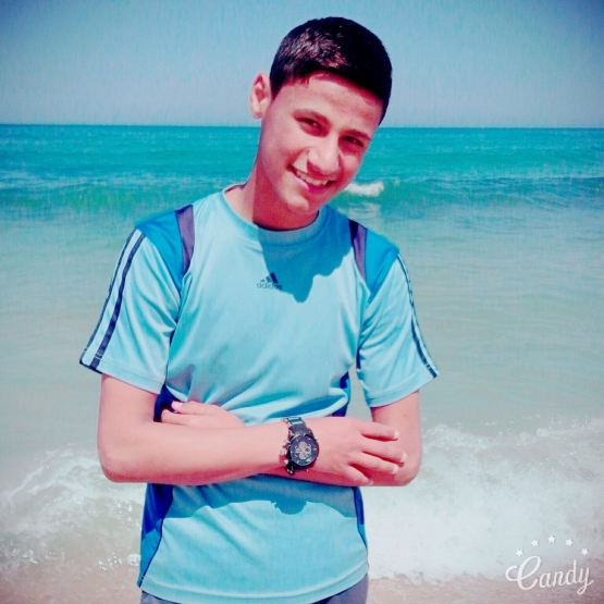 الشهيد القسامي /  أحمد سلامة الحولي