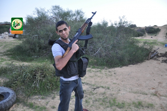 الشهيد القسامي / آدم يحيى حمد خفاجة