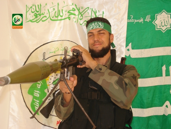 الشهيد القسامي / معتز عبد الرازق أبو شهلا