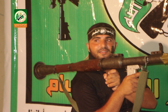 الشهيد القسامي / أمجد كامل أبو جزر