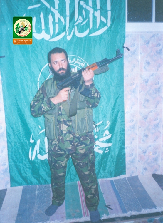 الشهيد القسامي/ خالد عبد الحكيم أبو عنزة