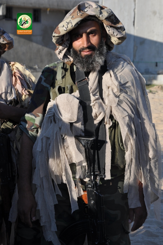 الشهيد القسامي / شحدة أحمد أبو جامع