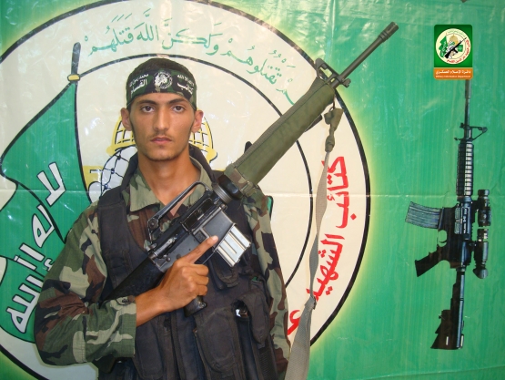 الشهيد القسامي / محمد فتحي الغلبان