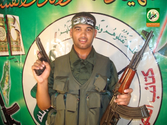 الشهيد القسامي / أحمد إسماعيل حسن المدهون