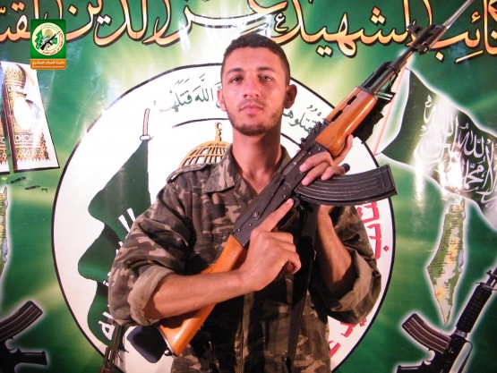 الشهيد القسامي / محمود موسى أبوعنزة