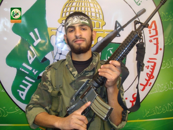 الشهيد القسامي / أيمن أكرم إسماعيل الغلبان 