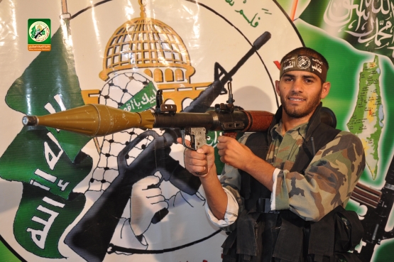 الشهيد القسامي /علاء ناصر أبو رجيلة