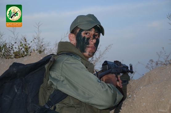 الشهيد القسامي/ عبد الرحمن محمد ظاهر