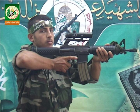 الشهيد القسامي/ يوسف كمال قدورة حمودة