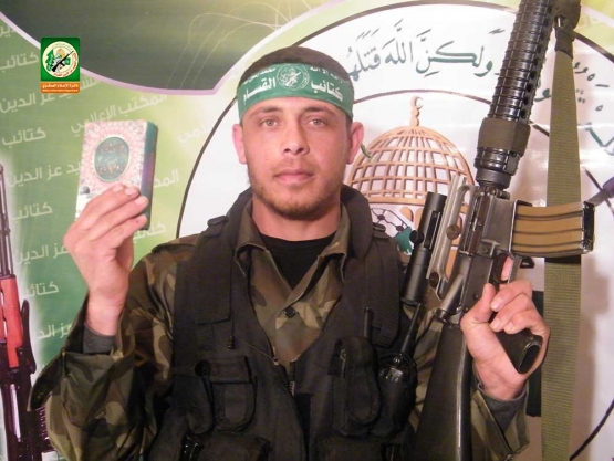 الشهيد القسامي / محمد زكي النجار 