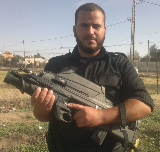 الشهيد القسامي / شريف محمد أبو حسان 