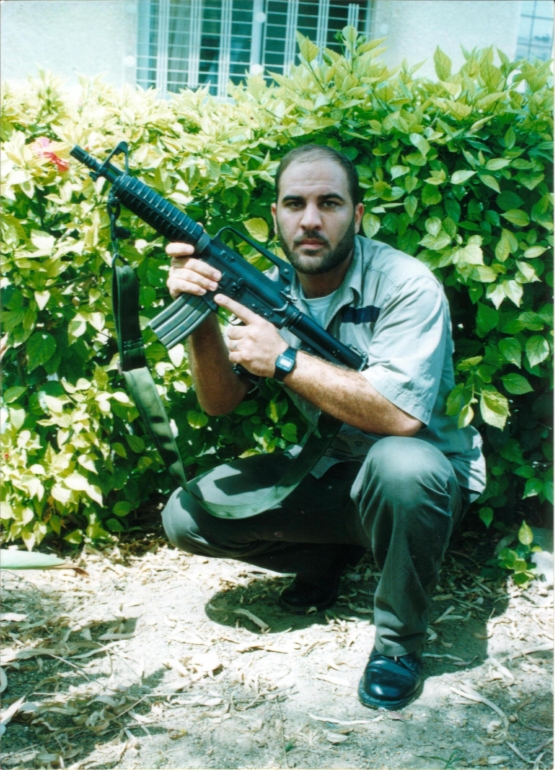 الشهيد القسامي/ أيوب أحمد عطا الله