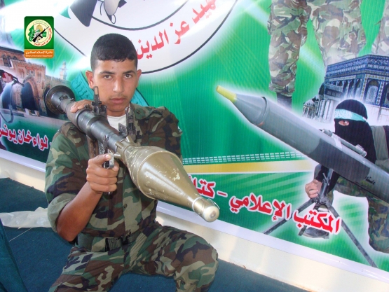 الشهيد القسامي / مؤنس محمد أبو رجيلة