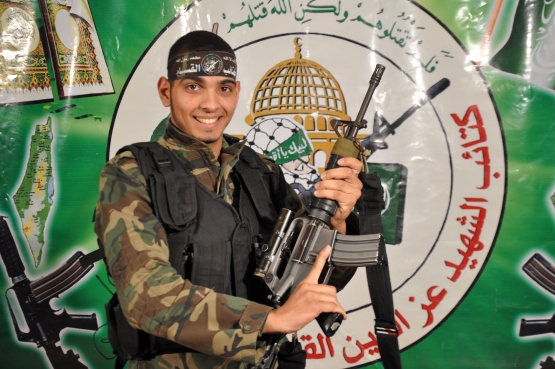 الشهيد القسامي / أحمد اسكندر أبو ظريفة