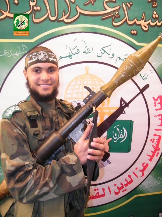 الشهيد القسامي / محمود يوسف العبادلة 