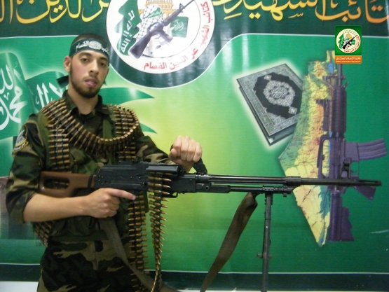 الشهيد القسامي / أحمد أنور عبد القادر الكرد