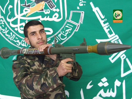 الشهيد القسامي القائد الميداني / محمد ماجد أبو كميل