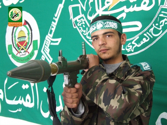 الشهيد القسامي محمد عبدالحميد أبو كميل