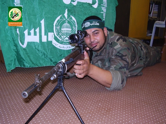 الشهيد القسامي/ سامر حيدر حسين القريناوي